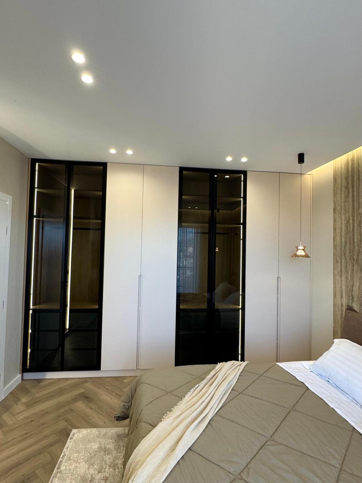 Downtown 3* Szkodra